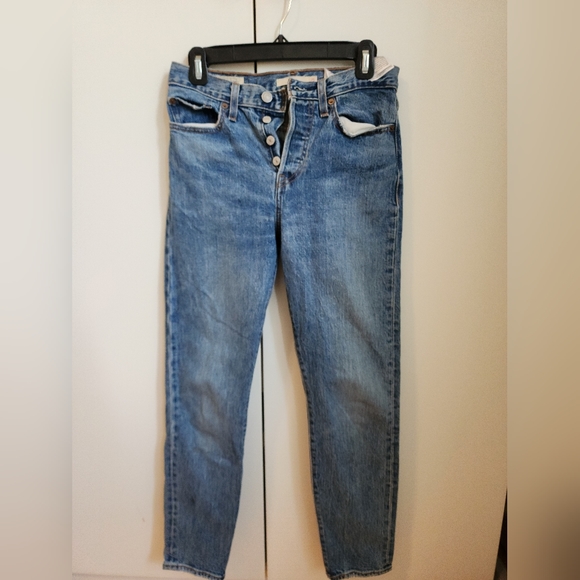 Levi's Wedgie Fit Icon Jeans Medium Wash These Dreams US 25 - Picture 13 of 16